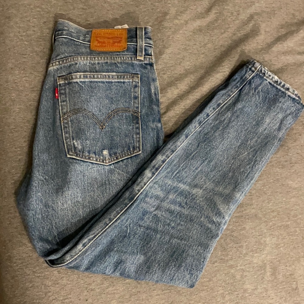 Levis High rise Wedgie Fit